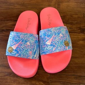 Worn only once, Lilly Pulitzer slip on sandals. Size 6